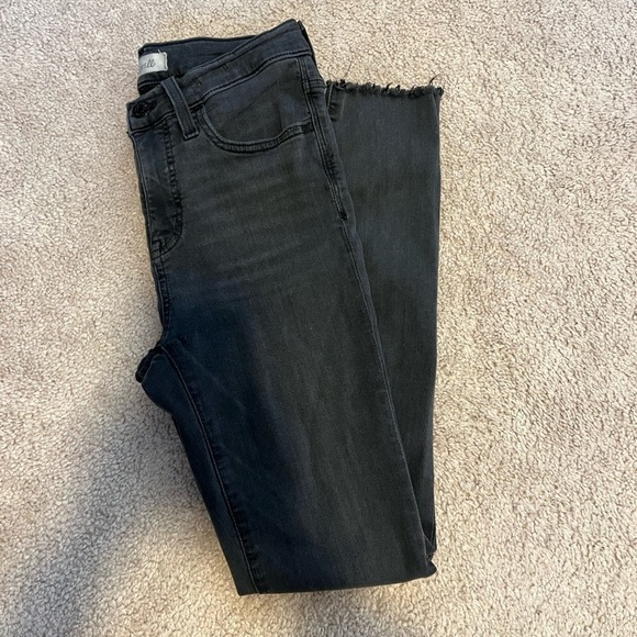 Madewell Women’s Gray 9” Mid Rise Skinny Jeans Size 26 - Picture 1 of 13